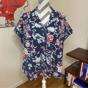 Vintage Tapestry 20W Blue Floral Button down Short Sleeve Shirt Cuffed Sleeve